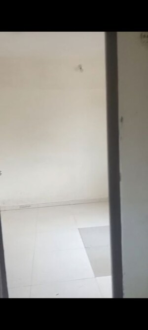 Furnished Amenities in 1 BHK Apartment at Ritu Paradise, Mira Road – for Sale