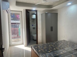Bedroom in 2 BHK Builder Floor at Saket – for Sale