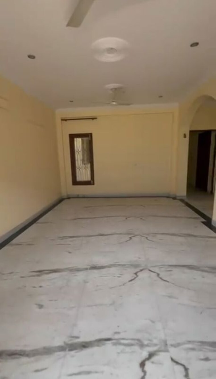 Living Room, south city 1 3 Bedroom 3240 Sq.Ft. Builder Floor In South City 1 Gurgaon 10355472