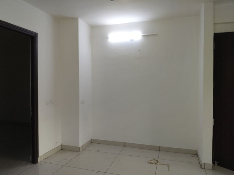 Room, hermitage-centralis 3 Bedroom 1450 Sq.Ft. Apartment In Vip Road Zirakpur 10355487