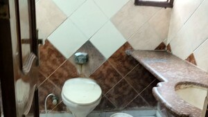 Bathroom in 3 BHK Apartment at Sector 12 Dwarka – for Rent