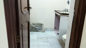 Bathroom in 3 BHK Apartment at Sector 12 Dwarka – for Rent