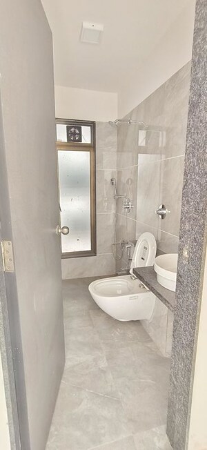 Bathroom in 4 BHK Apartment at Shubham Trident, Chembur – for Rent