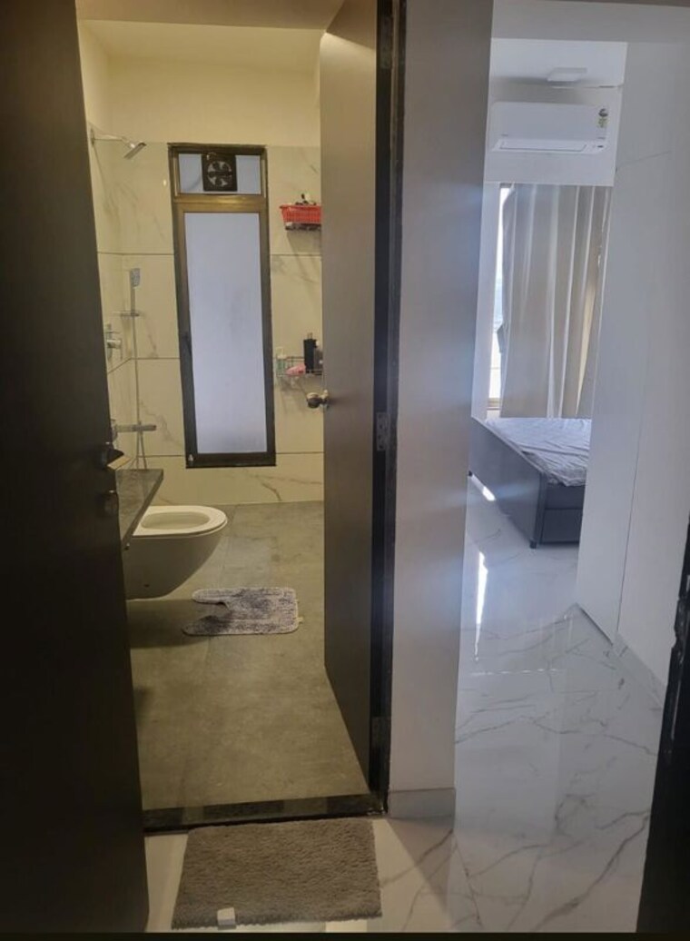 Bathroom, shubham-trident 4 Bedroom 1100 Sq.Ft. Apartment In Chembur Mumbai 10355502