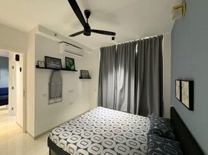 Bedroom in 1 BHK Apartment at One Indiabulls Thane, Pokhran Road No Two – for Rent