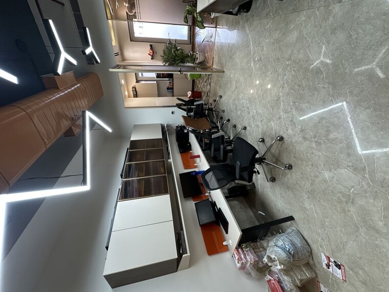 Team Area, spaze-itech-park Commercial Office Space 1003 Sq.Ft. In Sector 49 Gurgaon 10355532