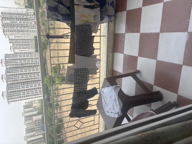 Balcony, shree-vardhman-green-court 1 Bedroom 390 Sq.Ft. Apartment In Sector 90 Gurgaon 10355536