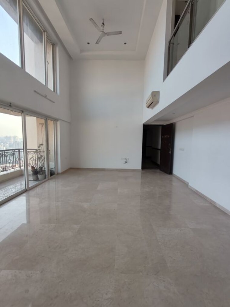 Room, hiranandani-estate-rodas-enclave 5 Bedroom 1650 Sq.Ft. Apartment In Ghodbunder Road Thane 10355552