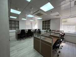 Office Space For Rent in Ackruti Star