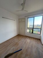 3 BHK + Servant Room 2100 Sq.Ft. Apartment in Omaxe The Nile