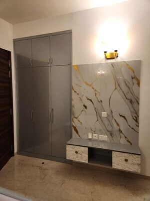 Bathroom in 4 BHK Apartment at Ardee City, Sector 52 – for Rent