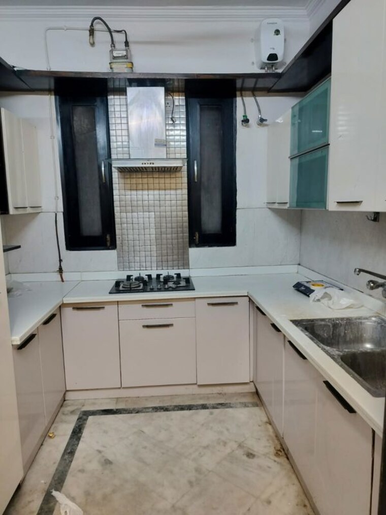 Kitchen, green park 3 Bedroom 1800 Sq.Ft. Builder Floor In Green Park Delhi 10355669