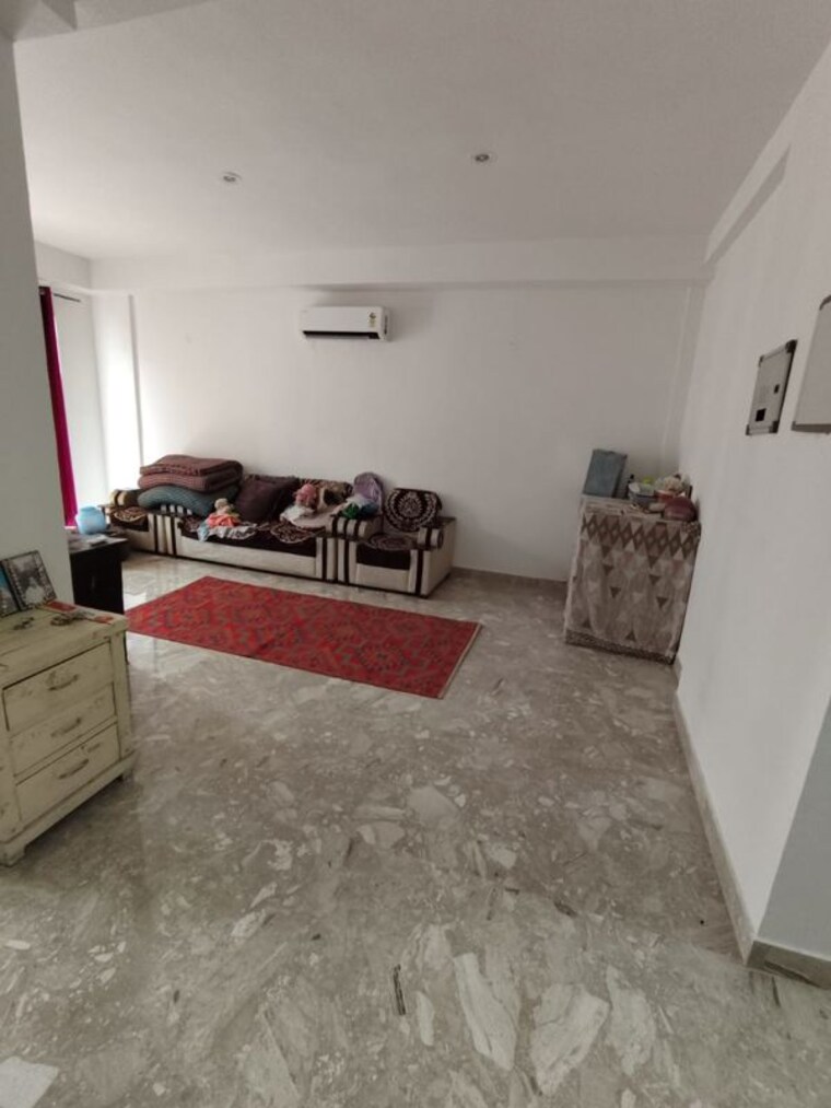 Living Room, ss-linden 4 Bedroom 2800 Sq.Ft. Builder Floor In Sector 84 Gurgaon 10355677