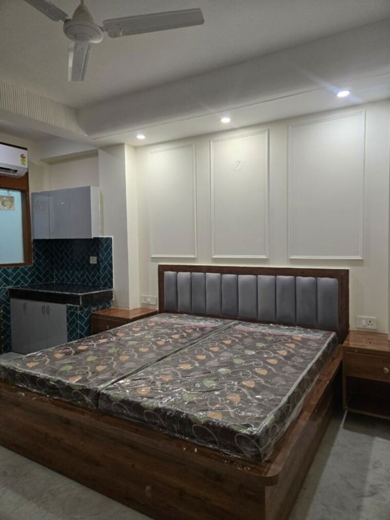 Bedroom, malibu town 1 RK 600 Sq.Ft. Builder Floor In Malibu Town Gurgaon 10355661