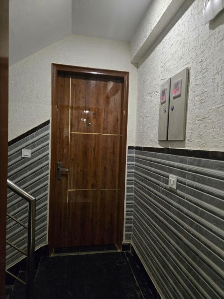 Balcony, malibu town 1 RK 600 Sq.Ft. Builder Floor In Malibu Town Gurgaon 10355661