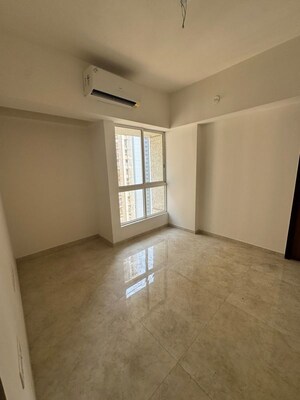 Room in 2 BHK Apartment at Courtyard by Narang Realty and The Wadhwa Group, Pokhran Road No Two – for Rent