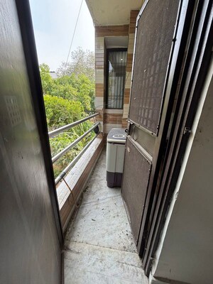 Balcony in 2 BHK Apartment at Jawahar Nagar – for Rent