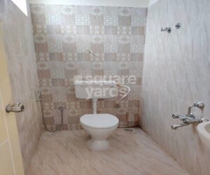 Bathroom in 1 BHK Apartment at Salt Lake Sector V – for Rent