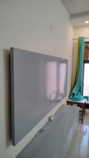 Furnished Amenities in 3 BHK Apartment at Sunshine Enclave, Vip Road – for Sale