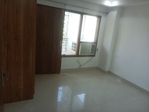 Room in 3 BHK Builder Floor at Kohli One Malibu Town Plot, Sector 47 – for Rent