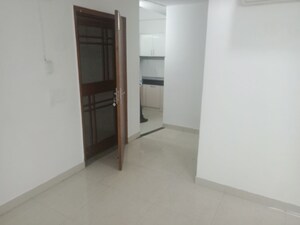 Room in 3 BHK Builder Floor at Kohli One Malibu Town Plot, Sector 47 – for Rent
