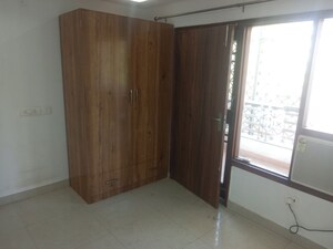 Room in 3 BHK Builder Floor at Kohli One Malibu Town Plot, Sector 47 – for Rent