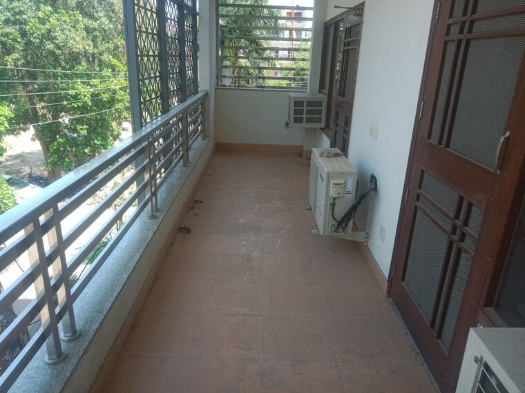 Balcony, kohli-one-malibu-town-plot 3 Bedroom 240 Sq.Ft. Builder Floor In Sector 47 Gurgaon 10355756