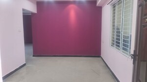 Room in 3 BHK Apartment at Banjara Hills – for Rent