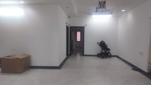 Room in 3 BHK Apartment at Jubilee Hills – for Rent