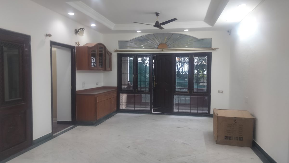 3 BHK + Pooja Room Apartment For Rent in Jubilee Hills