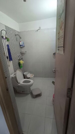 Bathroom in 2.5 BHK Apartment at Nirala Aspire, Sector 16 Greater Noida – for Sale