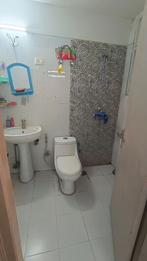 Bathroom in 2.5 BHK Apartment at Nirala Aspire, Sector 16 Greater Noida – for Sale