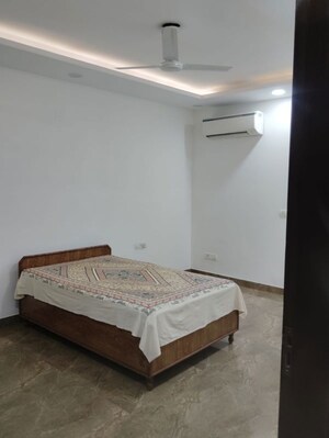 Bedroom in 1 BHK Builder Floor at Sector 46 – for Rent