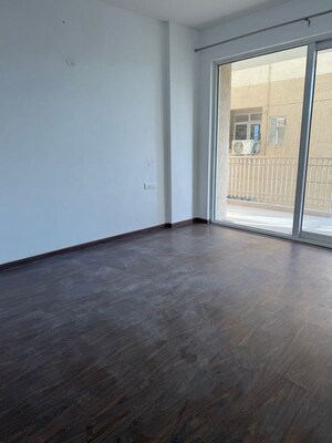 Room in 3 BHK Apartment at Sushma Grande Nxt, Lohgarh – for Rent