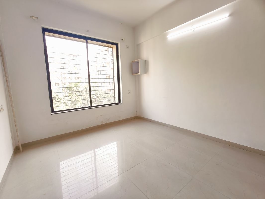 2 BHK 2100 Sq.Ft. Apartment in Kolte Patil Margosa Heights