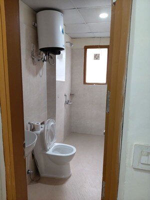 Bathroom in 1 RK Builder Floor at Kohli One Malibu Town Plot, Sector 47 – for Rent