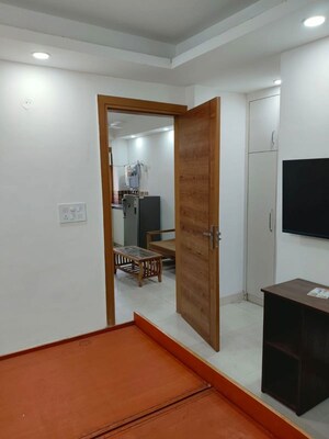 Room in 1 RK Builder Floor at Kohli One Malibu Town Plot, Sector 47 – for Rent