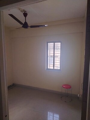 2 BHK Apartment For Rent in Phoolbagan