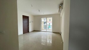 Room in 3 BHK Apartment at Emaar Emerald Floors Premier, Sector 65 – for Rent