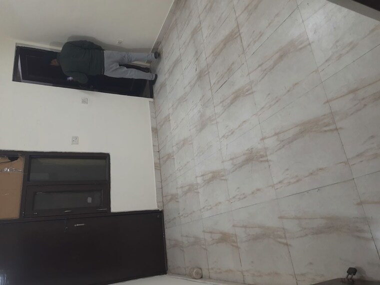 Bathroom, radicon-vedantam 2 Bedroom 900 Sq.Ft. Apartment In Sector 16c Greater Noida Greater Noida 10355842