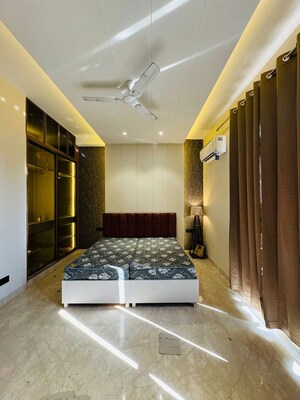 Living Room in 3 BHK Builder Floor at Ansal Sushant Lok I, Sector 43 – for Rent