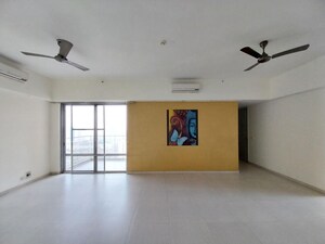 3 BHK Apartment For Rent in Emaar Emerald Floors Premier, Sector 65
