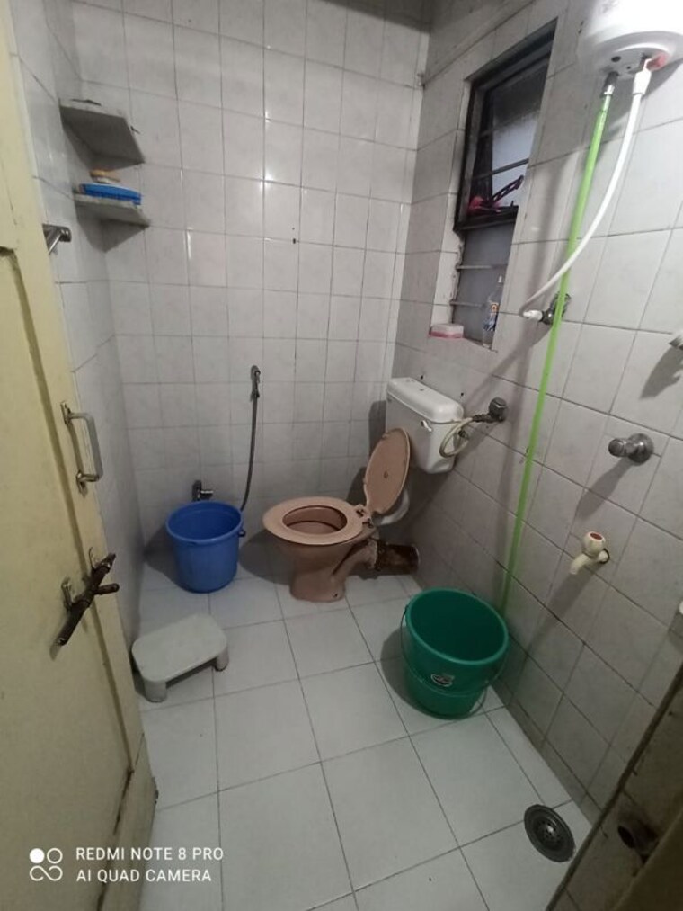 Bathroom, ananad colony Pg For Boys In Ananad Colony 10355930