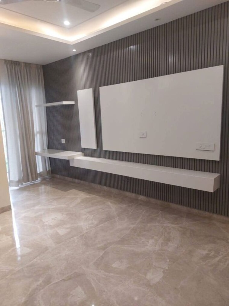 Room, saket 3 Bedroom 1000 Sq.Ft. Apartment In Saket Delhi 10355943