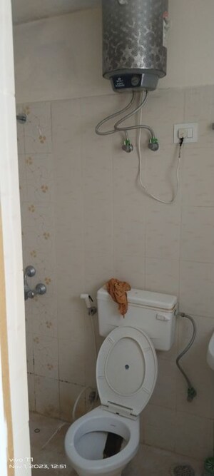 Bathroom in 2 BHK Apartment at Shree Vardhman Mantra, Sector 67 – for Rent