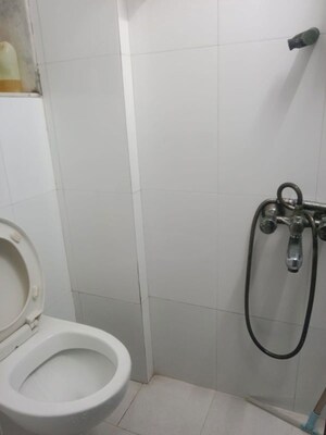 Bathroom in 1 BHK Apartment at Acme Aakansha I, Goregaon West – for Rent