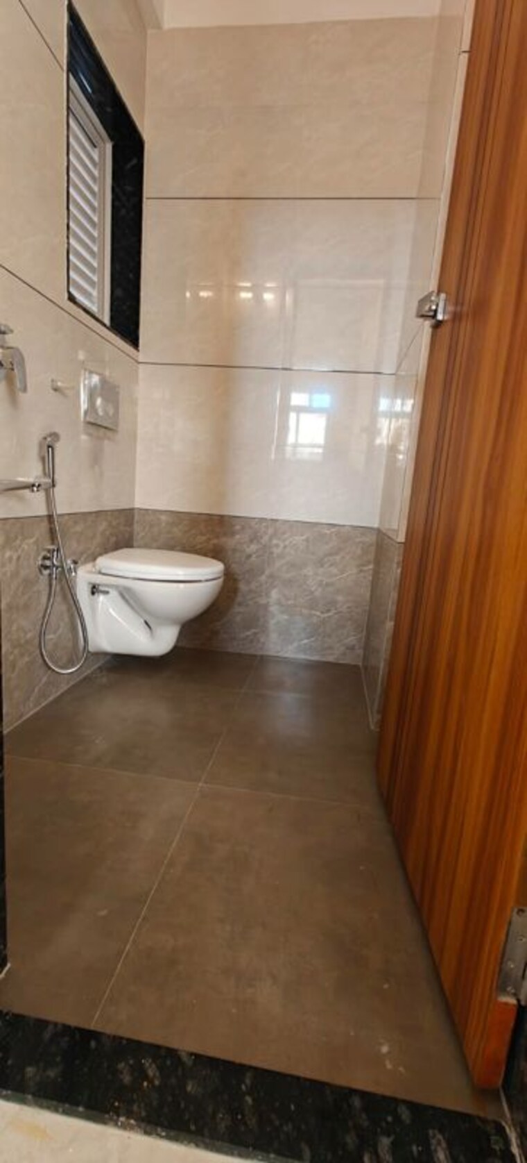 Bathroom, shahad 1 Bedroom 561 Sq.Ft. Apartment In Shahad Thane 10355957