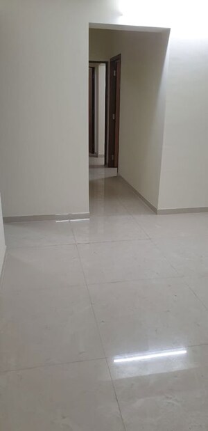 Room in 2 BHK Apartment at Godrej Prime, Chembur – for Rent
