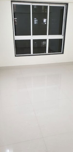 Room in 2 BHK Apartment at Godrej Prime, Chembur – for Rent