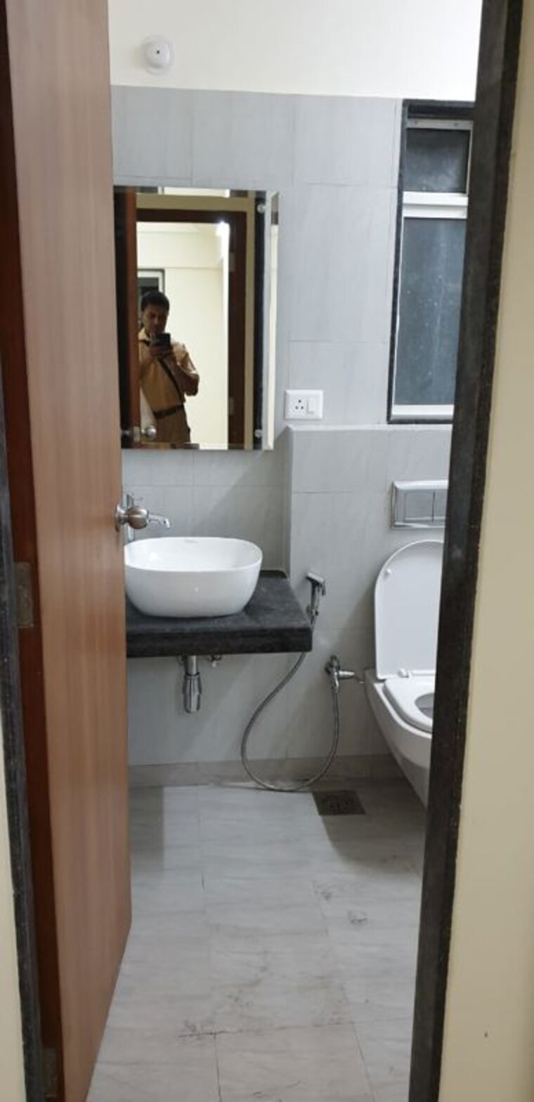 Bathroom, godrej-prime 2 Bedroom 650 Sq.Ft. Apartment In Chembur Mumbai 10355896